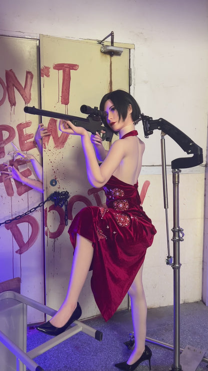 Game Lady Ada 166cm/5'5" E-Cup Silicone